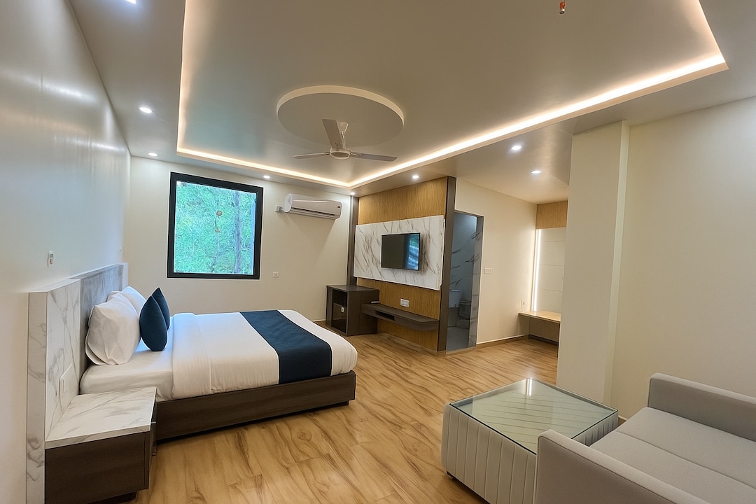 WhatsApp Image 2025-10-28 at 13.50.05 (2)